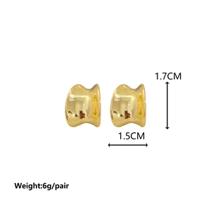 Minimalist gold geometric C-shaped stud earrings with glossy metallic mirror finish