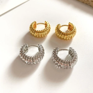 Textured Copper Hoop Earrings For Women Chunky Ridged Pleated Design Retro European Style Jewelry