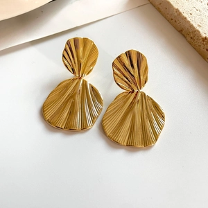 Chic 18K gold plated copper earrings with fan-shaped geometric texture in a luxury style