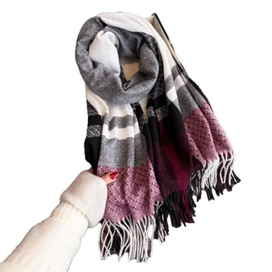 Classic colorful plaid tassel scarf in thick cashmere-like fabric for winter warmth