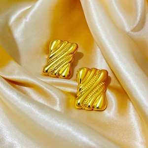 Boucles D'oreilles Géométriques En Cuivre Carrées Rectangulaires Rayures Ondulées Style Métal Bijoux De Mode Vintage