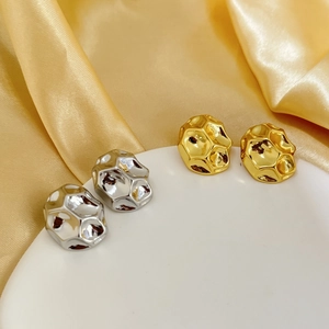 Irregular Geometric Hammered Earrings 18K Gold Plated Copper Minimalist Abstract Oval Studs Niche Design Women Jewelry