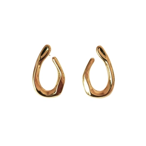 Orecchini a goccia asimmetrici in rame placcato oro 18K con finitura lucida a specchio
