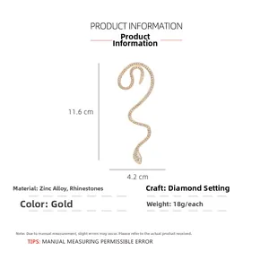 Specifiche dettagliate delle dimensioni per ear cuff a forma di serpente dorato con strass