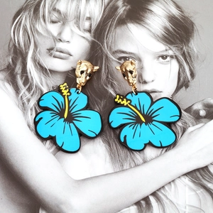 Chic gold leopard head and blue acrylic floral drop earrings for women fashion