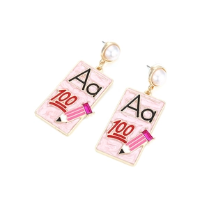Détails du crayon et du marquage 100 sur boucles d'oreilles émaillées roses avec perle