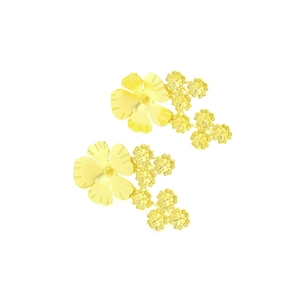 Asymmetric gold multi-layer flower stud earrings with a vintage metallic texture