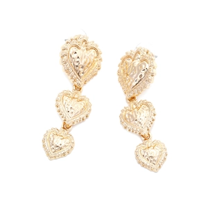 Vintage tiered gold heart drop earrings with hammered metal texture for women