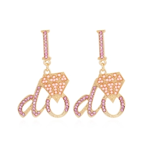 Boucles d'oreilles pendantes dorées I do avec strass roses et perles pour les mariages
