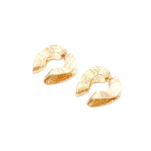 Detail of gold hammered texture on double-layer hollow heart earrings with vintage style