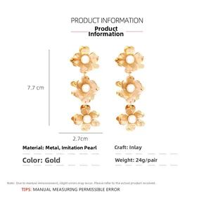 Detailed size chart for gold triple flower drop earrings with faux pearl center