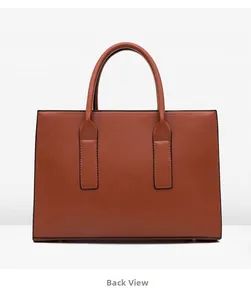 Vue arrière détaillée du sac cabas marron motif crocodile avec poignées renforcées et clous