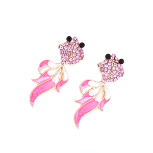 Boucles d'oreilles poisson rouge avec cristaux roses et émail coloré doré chic