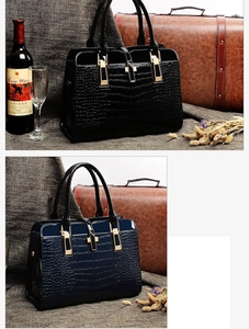 Détails de sacs à main brillants à motif crocodile en noir et bleu avec métal doré