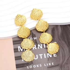 Bohemian gold-plated four-tier tiered shell drop earrings with textured ocean design