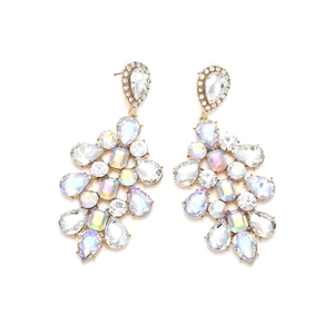 Boucles d'oreilles pendantes fleurs de luxe avec cristaux colorés et monture dorée