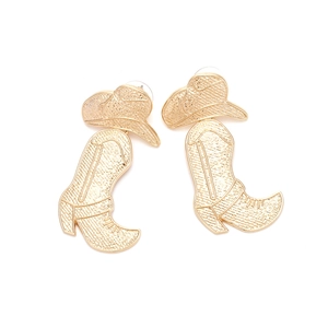 Orecchini pendenti dorati a forma di cappello e stivale da cowboy con texture opaca