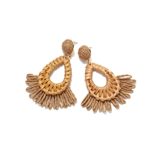 Bohemian handmade raffia fan-shaped tassel teardrop earrings in natural straw color