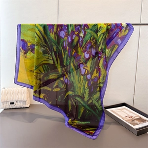 Carré de soie élégant avec imprimé floral Iris de Van Gogh et bordure violette chic