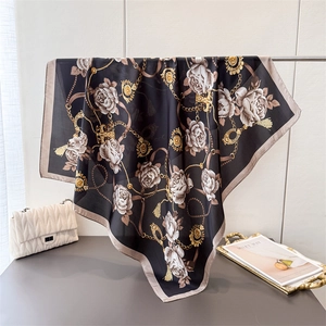 Women Large Square Scarf Elegant Floral Chain Print Satin Imitation Satin Luxury Shawl Wrap Headscarf Neck Decor