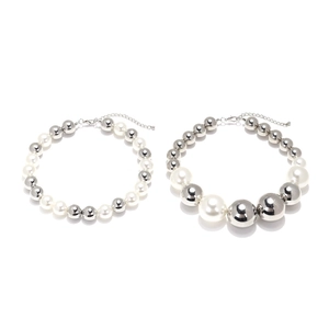 Vintage Style Layered Imitation Artificial Pearl And Zinc Alloy Ball Beaded Necklace For Women Holiday Clavicle Chain Jewelry