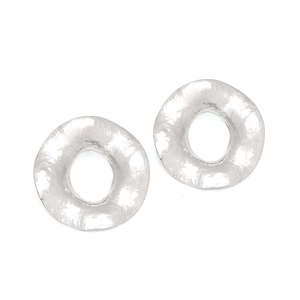 Retro hammered metal hoop earrings with irregular silver round texture and minimalist design