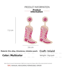 Boucles d'oreilles bottes de cowboy roses avec strass et perles, détails de 7,2x3,6 cm