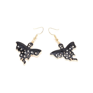 Boucles d'oreilles fantôme en émail noir avec motifs lune et étoiles pour look Halloween