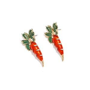Cute enamel carrot stud earrings with sparkling rhinestones and gold alloy trim