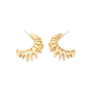 Boucles d'oreilles spirale creuse en forme de C dorée au design luxueux vintage