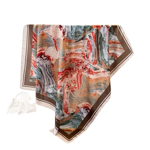 Silk-like satin shawl with oil painting abstract print and pearl handle handbag decoration