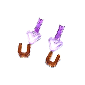 Vintage purple resin heart earrings with U-shaped pendants and geometric accents