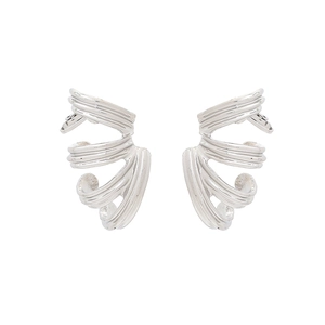Boucles d'oreilles C multicouches en argent poli au design vintage minimaliste pour femmes