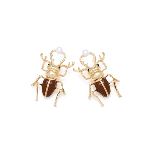 Retro beetle stud earrings with brown enamel coating and white pearl accent for women