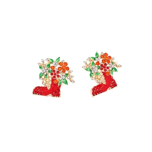 Boucles d'oreilles bottes de Noël en émail rouge avec détails de fleurs en cristal