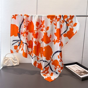 Eleganter Quadratischer Schal Mit Blumendruck Für Damen Satin Satinnimitat Kopftuch Halswickel Modischer Schal