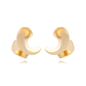 Twisted Metal Leaf Stud Earrings Retro C-Shaped Polished Zinc Alloy Statement Jewelry For Women Modern Minimalist Style