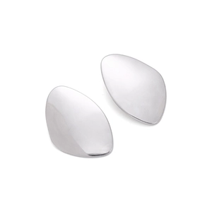 Boucles d'oreilles géométriques irrégulières en argent poli au fini métallique minimaliste