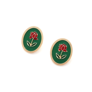 Retro oval alloy rose earrings with green enamel and gold twisted metal frame