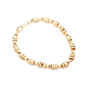 Minimalist 18K gold textured cylinder link chain bracelet with lobster clasp closure