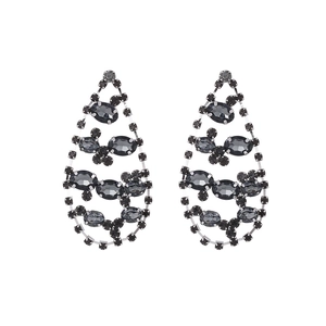 Boucles d'oreilles rétro en forme de goutte argentée avec strass gris foncé brillants