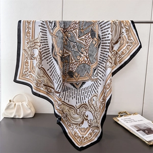 Women Large Square Scarf Elegant Faux Satin Satin Baroque Floral Print Retro Luxury Headscarf Fashion Shawl