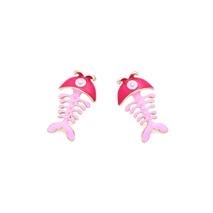 Detail of pink fishbone stud earrings with gold plating and enamel dripping oil design