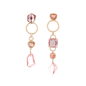 Asymmetric long pink crystal drop earrings with geometric shapes in gold finish