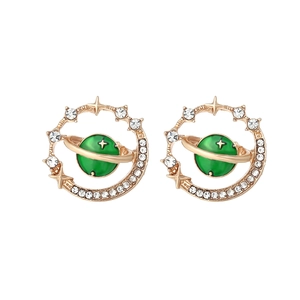 Boucles d'oreilles planète avec émail vert et cristaux sur monture dorée