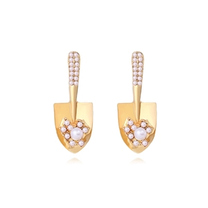 Creative Shovel Shape Stud Earrings Gold Plated Alloy Imitation Artificial Pearl Rhinestone Unique Niche Jewelry For Women
