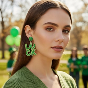 St. Patricks Day Luck Kleeblatt Ohrhänger Grün Strass Legierung Glitzer Mit Edelstahl Ohrstecker Für Damen