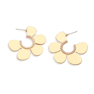 Exaggerated golden alloy flower stud earrings with elegant pearl inlay for vacation wear