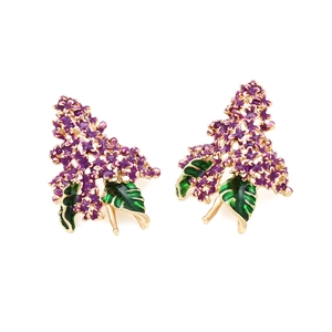 Boucles d'oreilles lilas violettes avec feuilles vertes et base en alliage doré