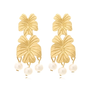 Vintage Gold Alloy Monstera Flower Leaf Drop Earrings With Faux Artificial Pearl Dangle Exaggerated Statement Jewelry Women Elegant
